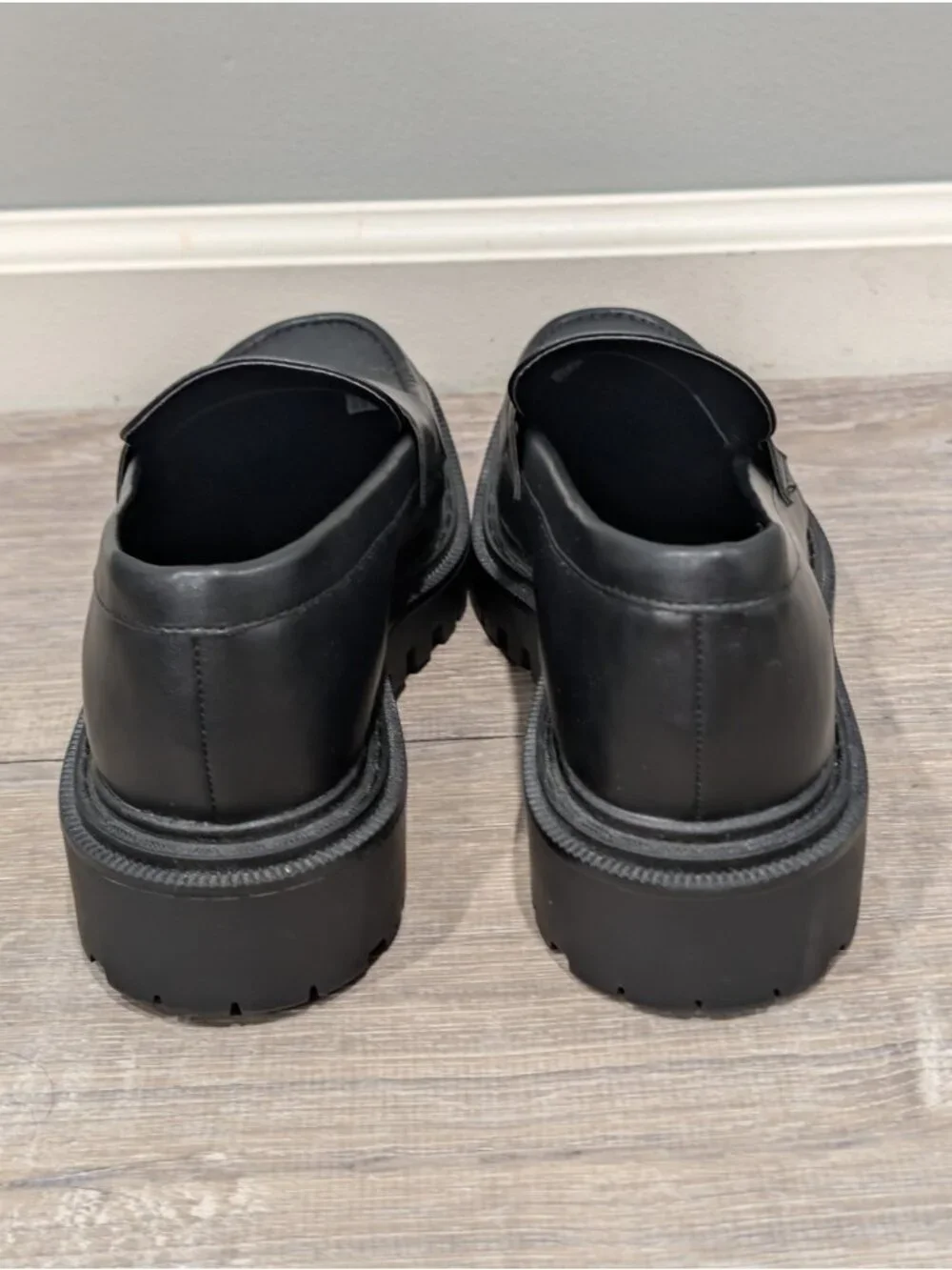 American Eagle Chunky Lug Loafers Black Women’s Size 8.5 Slip-On Platform Shoe